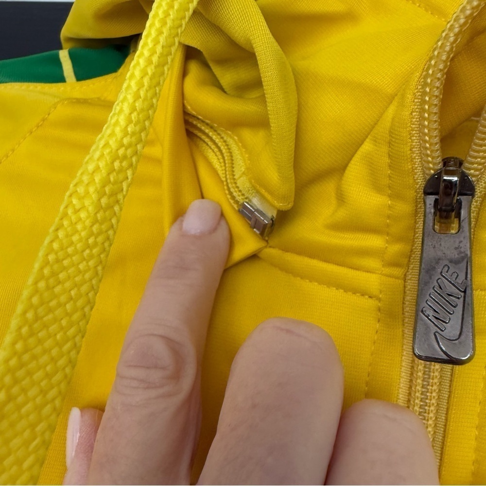 Nike Jacket Soccer Brazil World cup official Men S Yellow removable hoodie - Picture 6 of 16
